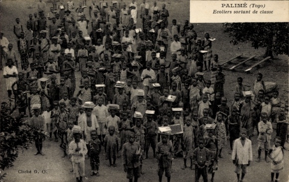 CPA Palime Kpalimé Togo, Ecoliers sortant de classe