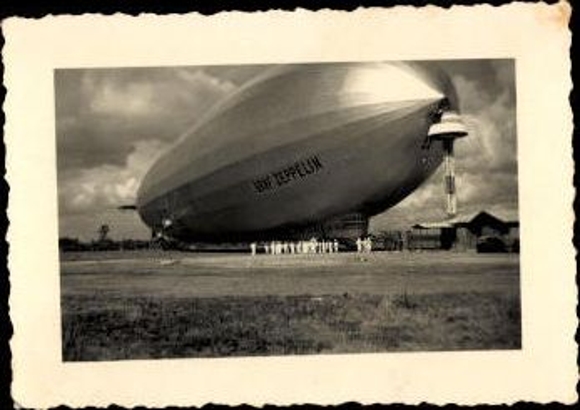 21 Fotos von Zeppelin