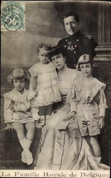 Ak König Albert I. von Belgien, Königin Elisabeth von Belgien, Elisabeth Gabriele in Bayern, Kinder