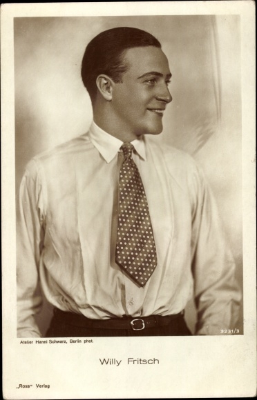 Ak Schauspieler Willy Fritsch, Portrait