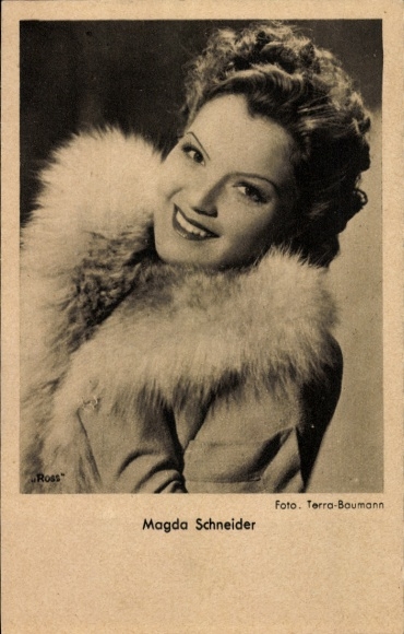 Ak Schauspielerin Magda Schneider, Portrait