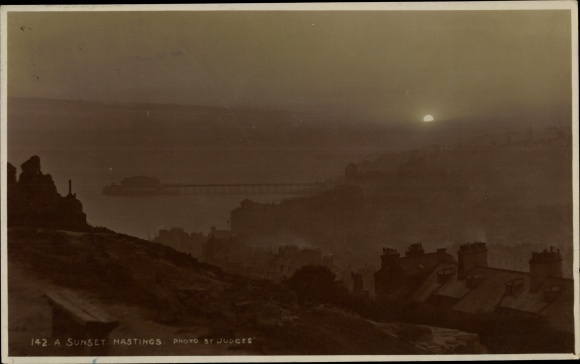Ak Hastings East Sussex England, Sonnenuntergang