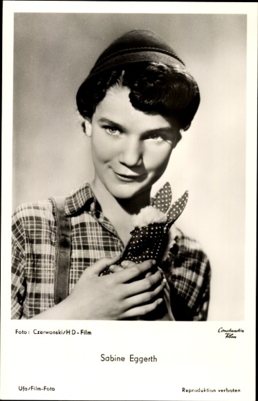 Ak Schauspielerin Sabine Eggerth, Portrait, Autogramm, Film So lange noch die Rosen blühn