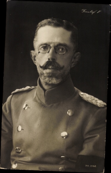 Ak König Gustav V. von Schweden, Portrait in Uniform