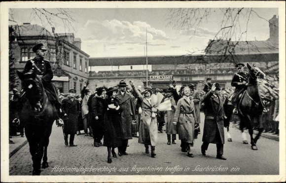 Ak Saarbrücken im Saarland, Abstimmungsberechtigte aus Argentinien treffen ein