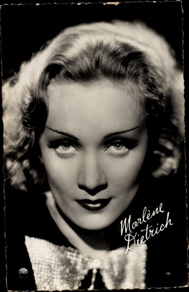 Ak Schauspielerin und Sängerin Marlene Dietrich, Portrait