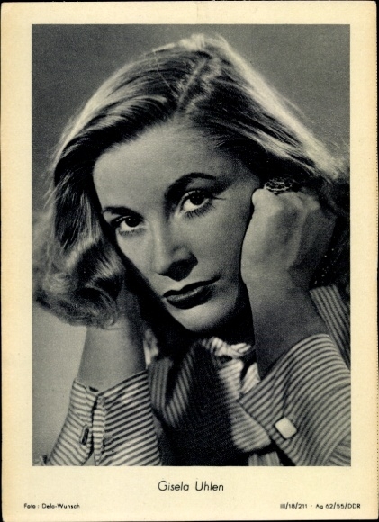 Ak Schauspielerin Gisela Uhlen, Portrait, Bluse