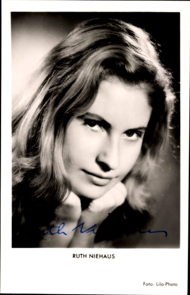 Ak Schauspielerin Ruth Niehaus, Portrait, Autogramm