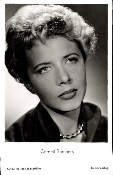 Ak Schauspielerin Cornell Borchers, Portrait
