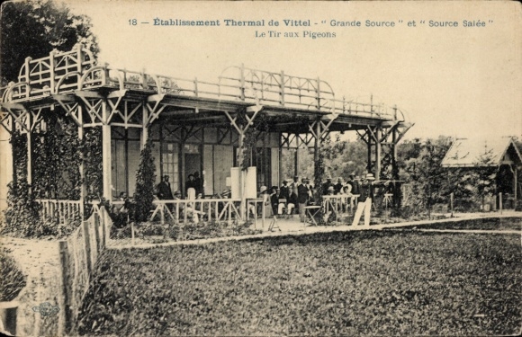 Ak Vittel Lothringen Vosges, Thermalbad, Tontaubenschießen