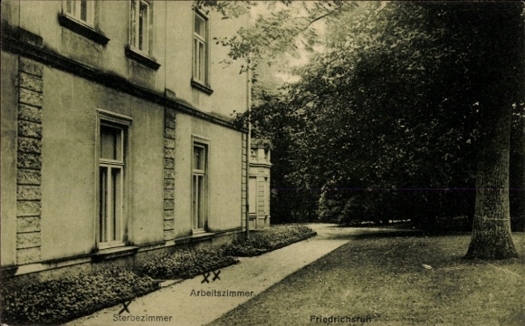 Ak Aumühle Friedrichsruh, Fenster zu Bismarcks Arbeitszimmer und Sterbezimmer