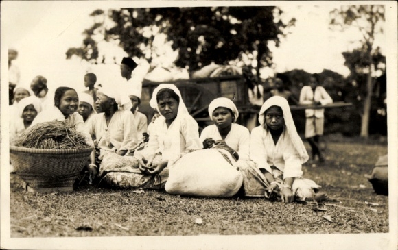 Ak Pontianak Indonesien, Frauen, Gruppenbild