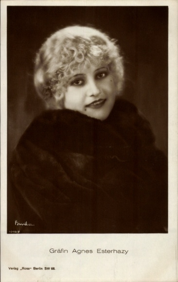Ak Schauspielerin Gräfin Agnes Esterhazy, Portrait