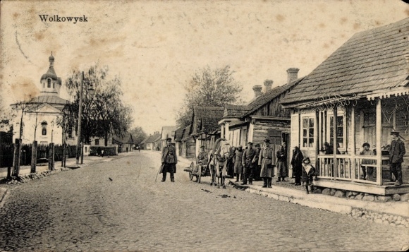 Ak Waukawysk Wolkowysk Weißrussland, Straßenpartie, Anwohner, Soldaten, I. WK