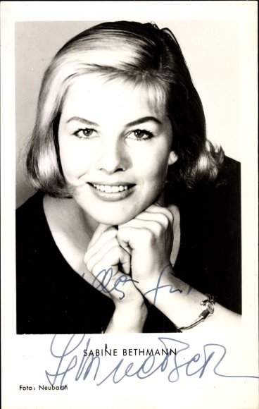Ak Schauspielerin Sabine Bethmann, Portrait, Autogramm