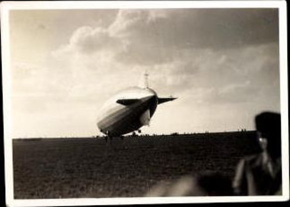 21 Fotos von Zeppelin