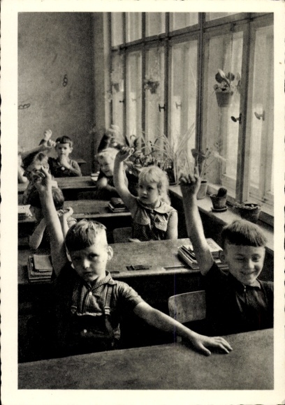 Ak Glückwunsch Schulanfang, Kinder in der Schule