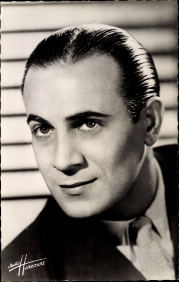 Ak Schauspieler Tino Rossi, Portrait