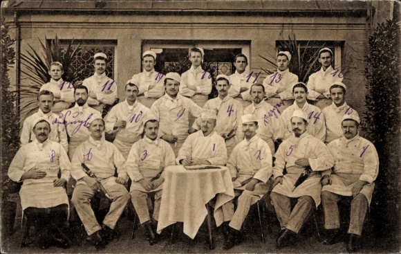 Foto Ak Frankfurt am Main, Köche des Kaiserkellers, Gruppenbild