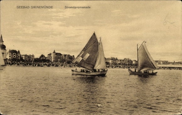 Ak Świnoujście Swinemünde Pommern, Zwei Segelboote, Strandpromenade, Swinemünde