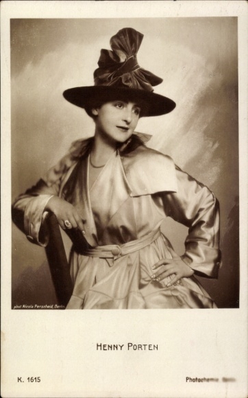 Ak Schauspielerin Henny Porten, Portrait, PH Berlin K 1615