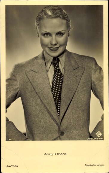 Ak Schauspielerin Anny Ondra, Portrait, Sakko